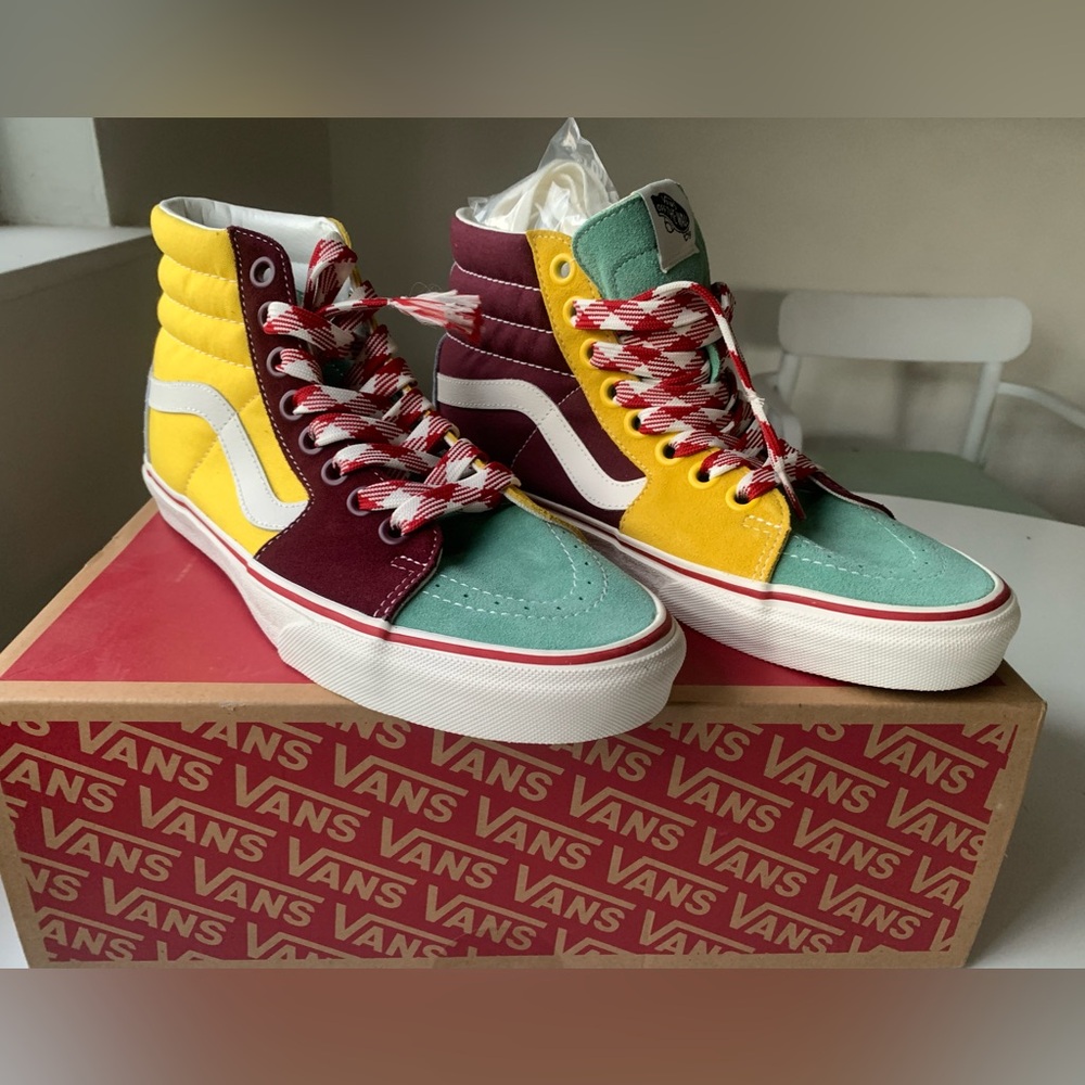 NWT Vans Sk8-Hi Frayed Laces ‘Crème de Menthe’ - men 9.5 / Wmn 11